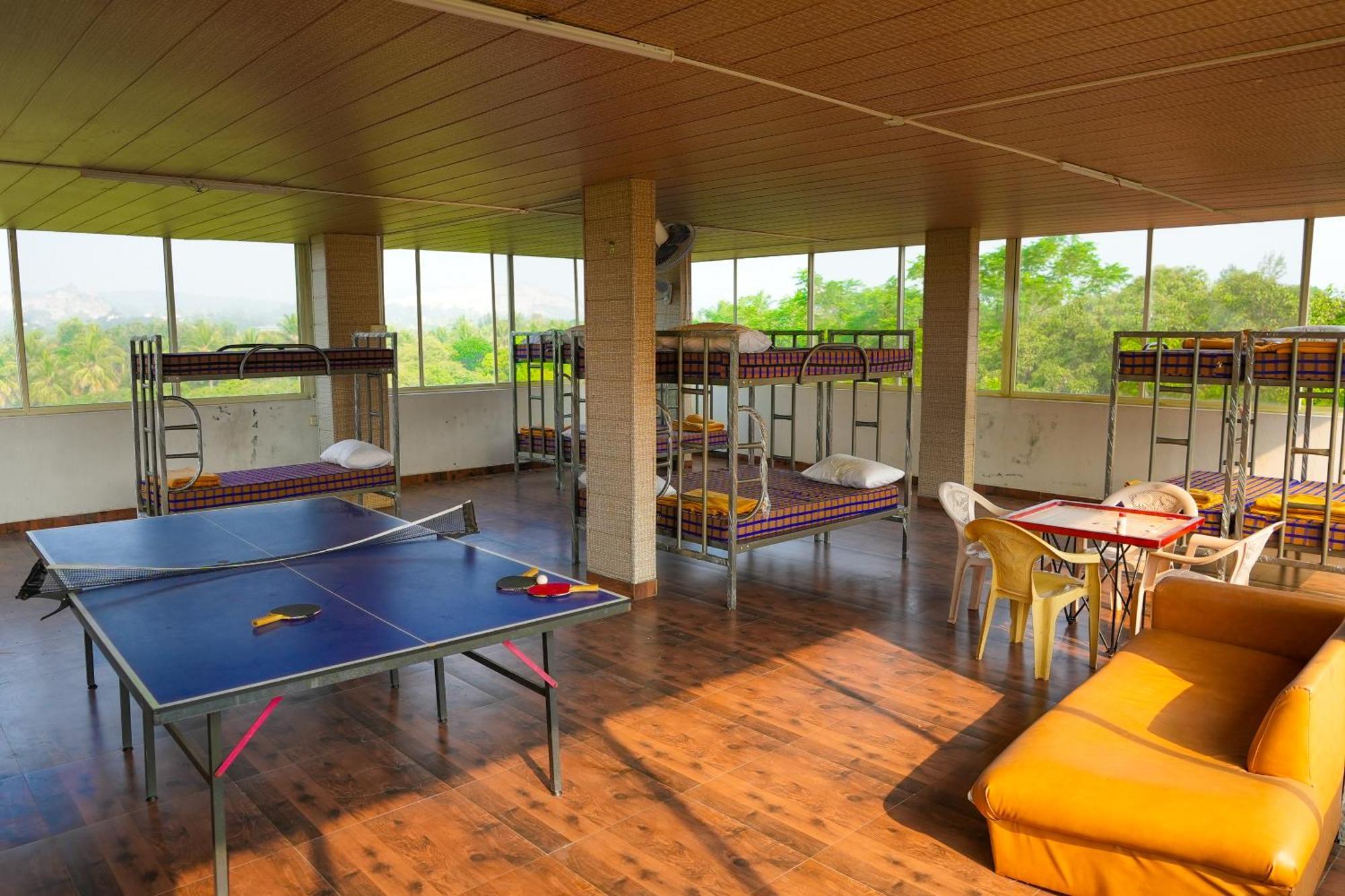 Bana The Wild Waters Hotel Muduvadi Exterior photo